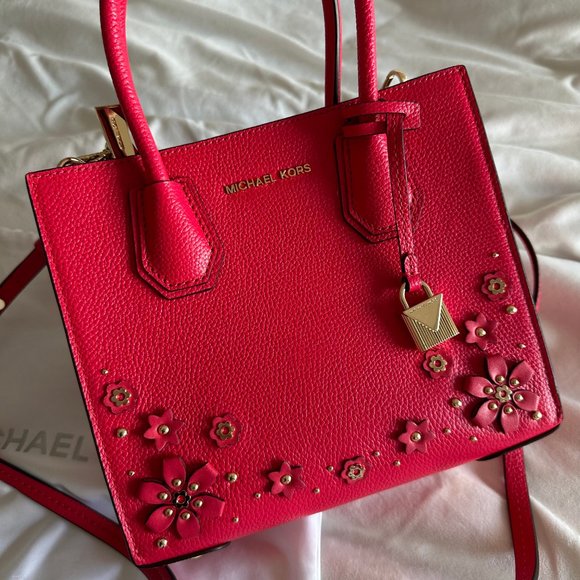 Michael Kors Mercer Pebbled Leather Messenger Crossbody Bag Deep Pink Floral - Picture 8 of 8